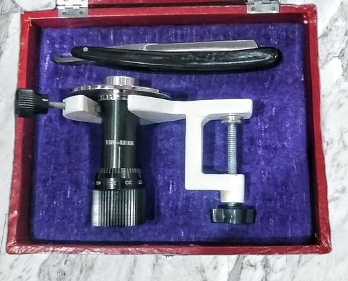 Microtome manuel main - À,