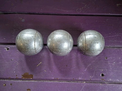 Triplette boule pétanque - triplette, jb