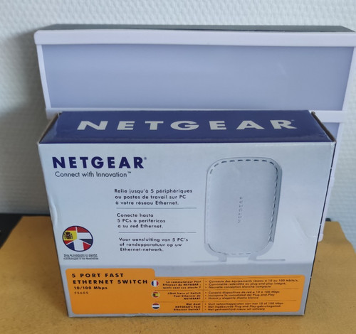 Netgear fs605 switch 5 - switch,