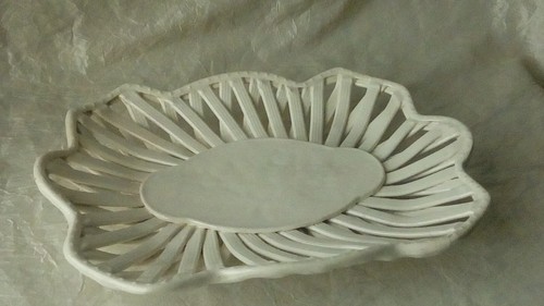 Plat corbeille faience - corbeille, en