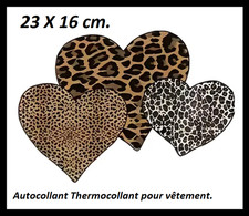Autocollant, thermocollant pour vêtement 23 X 16 cm