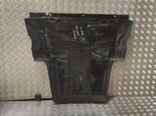 Plaque cache sous moteur avant