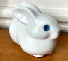 Vintage Lapin en céramique Blanc yeux Bleu état impeccable SIA 7 x 10 x 8cm !