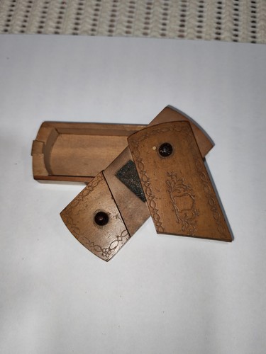 Ancien pyrogène boîte à - ,,