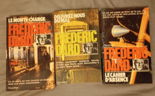 lot 3 Frédéric DARD délivrez nous du mal, le cahier d' absence, le monte charge