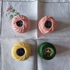 4 pelotes  10g coton perlé n° 8  : 1 DMC et 3 Cartier Bresson  lot 3