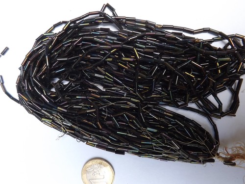 Ancien écheveau perles de - de,