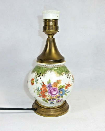 Lampe porcelaine - en,