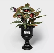 2020 Target Large Faux Ghoulish Garden Planter Halloween Hyde & EEK! Boutique