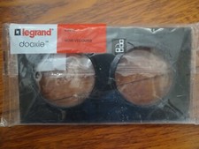 LEGRAND plaque finition double Dooxie noir velour 600862 Neuf