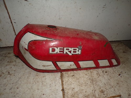 Réservoir derbi mobylette - réservoir,