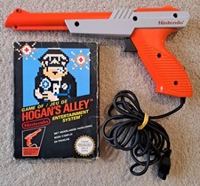 ? Hogan's Alley en boite + pistolet Zapper Nintendo NES