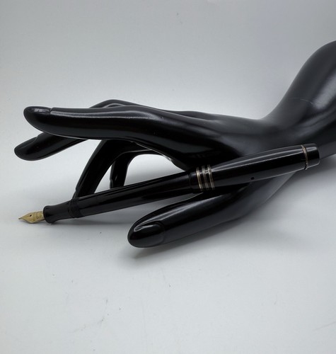 Parker duofold black fountain - black,