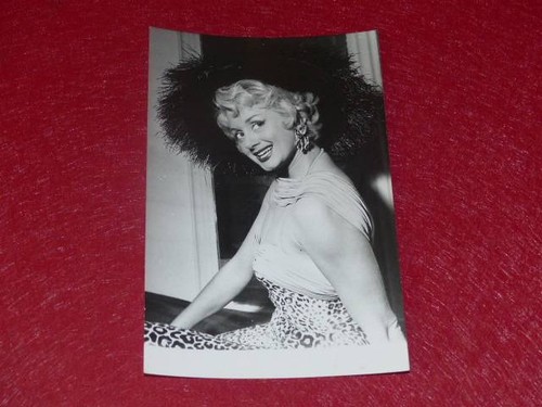 Fonds germaine roger vintage - germaine,