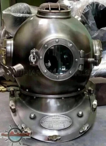 Réplique casque de - de,