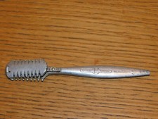 vintage BARBIER COIFFEUR porte lame de RASOIR coupe choux EFFILE E COUPE GERMANY