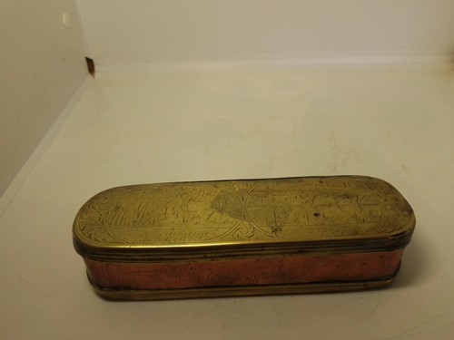 Ancienne boite religieuse avec - boite,