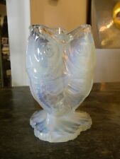 ETLING vase verre opalescent aux 3 poissons, Art Déco.
