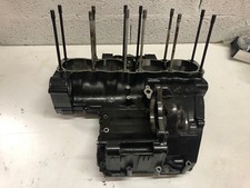 UN CARTER MOTEUR SUPERIEUR MOTO V720 SUZUKI GSF 1200 BANDIT 2001