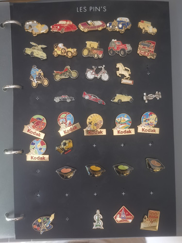 Classeur pins divers - pins,