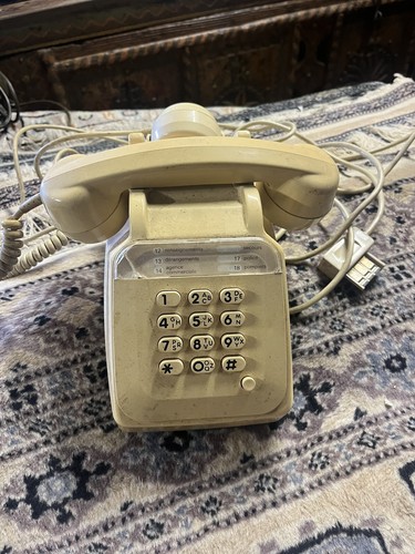Ancien téléphone touche - à,