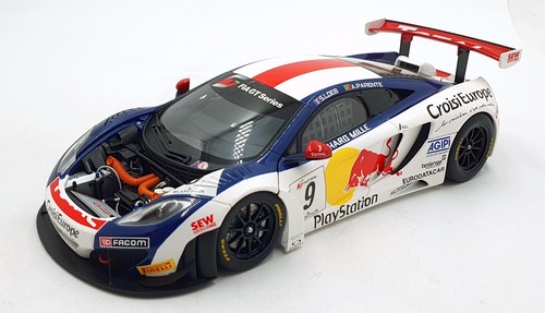 Autoart scale 81342 - 1/18,