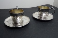 Paire de Tasses Et Sous Tasse