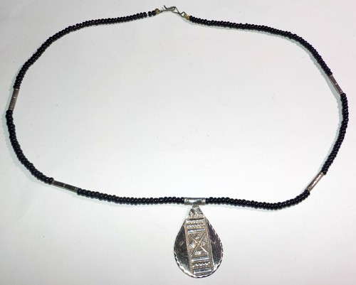 Bijoux collier touareg - bijoux,
