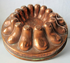 Ancien moule à gâteau