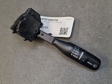 Commodo essuie glace avant -