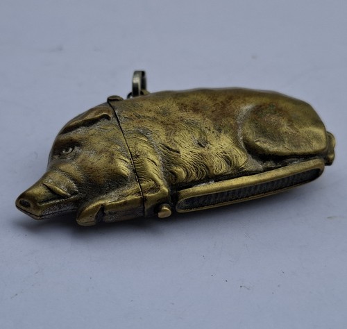 Ancien cochon pyrogene - ancien,