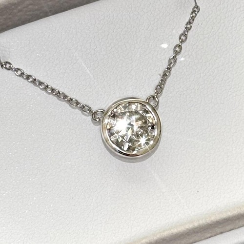 Bezel set moissanite round - bezel,