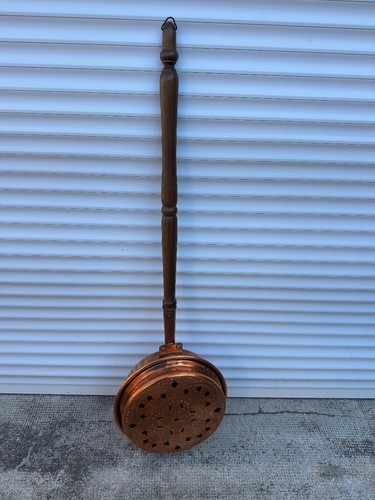 Authentique bassinoire cuivre