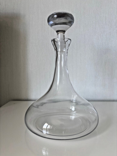 Superbe grande carafe - , à