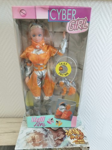 Boite figurine poupée - figurine,