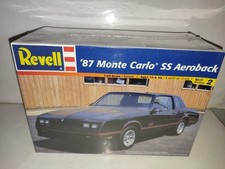 MAQUETTE REVELL 85-2576 - 1/24