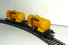 ELECTROTREN  HO, Lot 2 Wagons-citerne à 2 essieux "SHELL" - réf. 1012