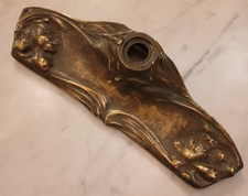 Encrier, porte plume en Bronze époque Art Nouveau 1900, estampillé à l'arrière