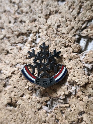 Broche pin badge insigne - pin's,