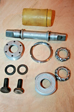 BOITIER DE PEDALIER CAMPAGNOLO NUOVO RECORD 1046/A 36 X 24 F ITALIAN 70 SS 120