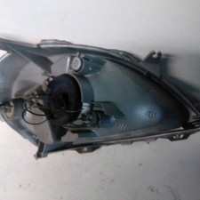 feu avant gauche TOYOTA YARIS