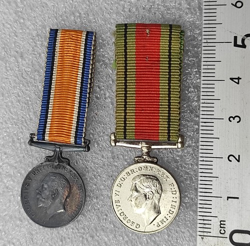 Lot medailles miniatures - lot, 2