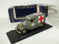 FORD V8 AMBULANCE USA