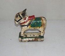 Old Wooden Nandi Statue Blanc Peint Fait à la Main - Figurine