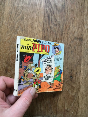 Petit format mini - petit, pipo