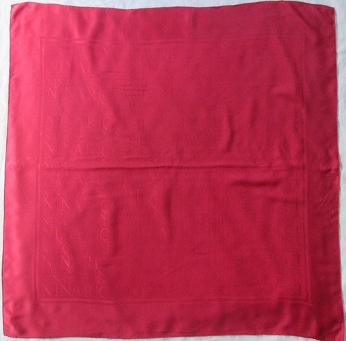 Superbe foulard nina - nina, ricci