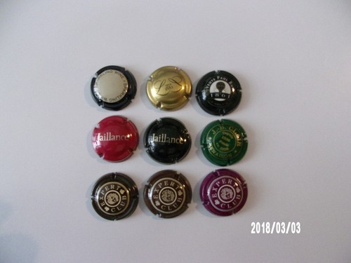 Lot capsules de mousseux - capsules,
