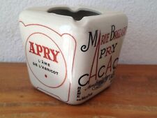 COLLECTOR ,rare et  ANCIEN CENDRIER publicitaire  MARIE BRIZARD ALCOOL 