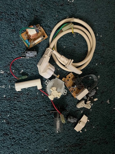 Lot pieces micro onde combiné - micro,