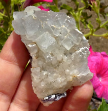 Cubes Fluorite Bleu sur Fluorine Violette 5.5x3.5cm Auvergne minéraux pierre